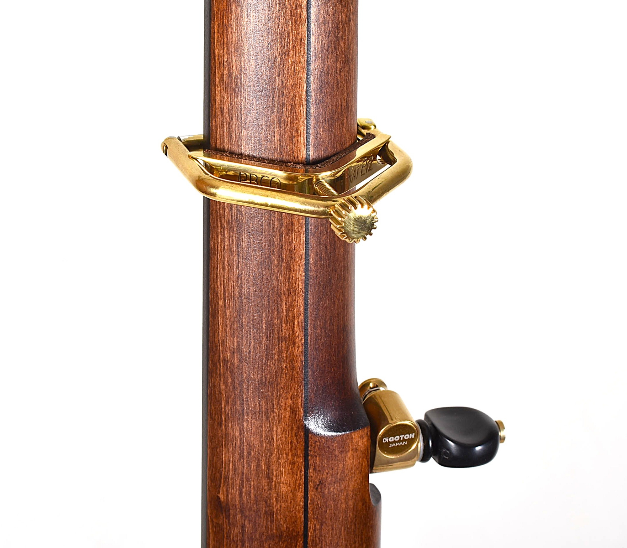 KatzyeyeBackBanjo